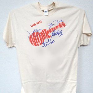 THE MONKEYS 1966-1977, GUITAR W/SIGNATURS MENS IVORY TEE T-1679